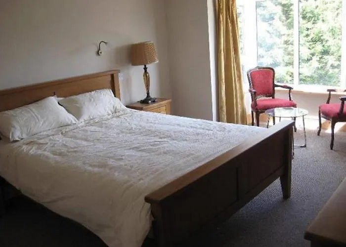 Riverside Bed & Breakfast 3*