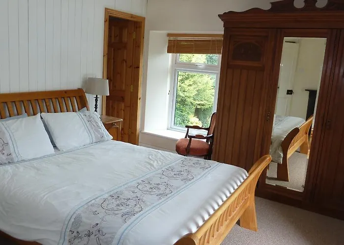Riverside 3*