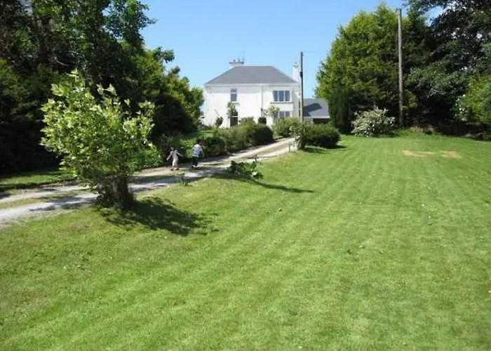 Riverside Bed & Breakfast 3*